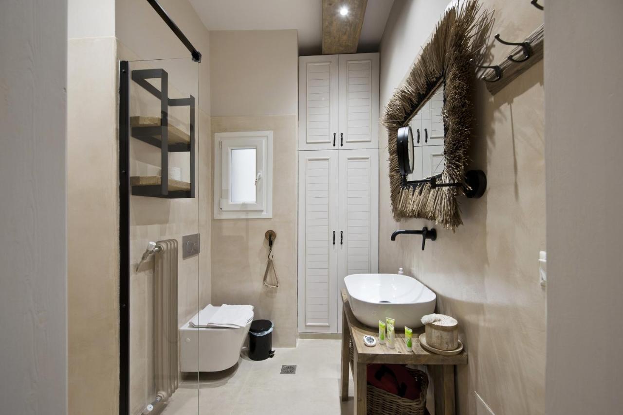 Stylish Apartment At Pagrati 아테네 외부 사진