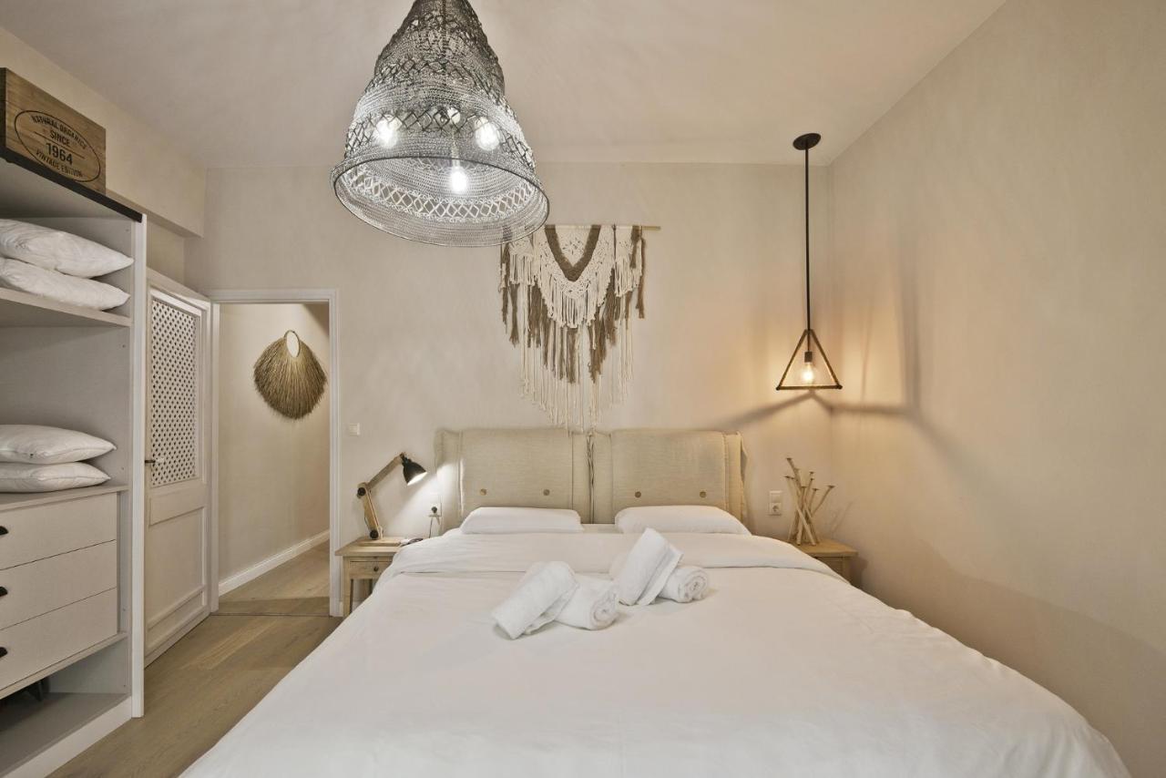 Stylish Apartment At Pagrati 아테네 외부 사진